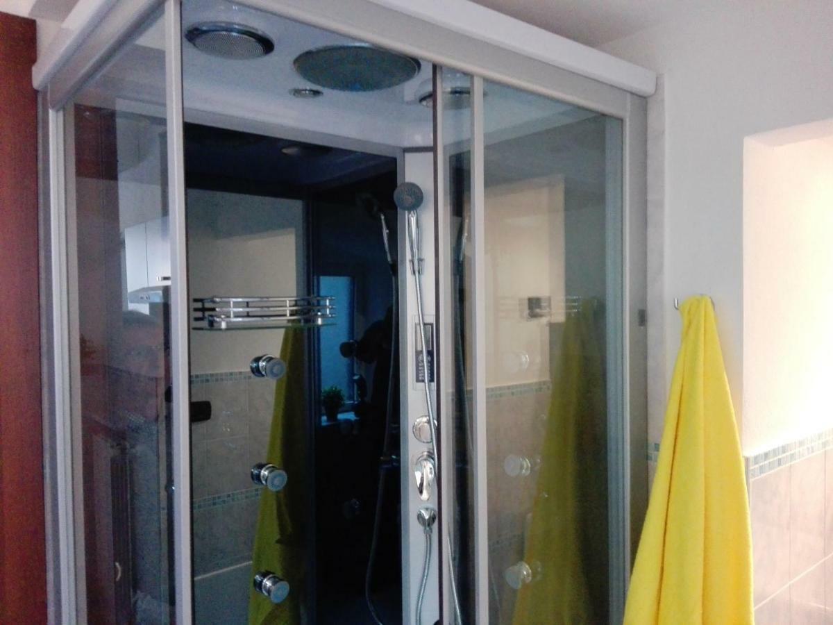 Apartamento Houseingenoacenter2 Parking Exterior foto
